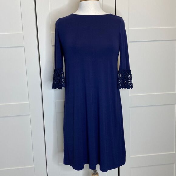 Lilly Pulitzer Dresses & Skirts - Lilly Pulitzer True Navy Ophelia Ruffle Lace Sleeve Dress Small